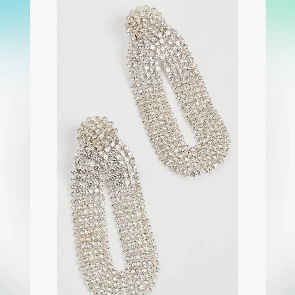 NWOT - Deepa Gurnani Shyna Earrings - Picture 4 of 7